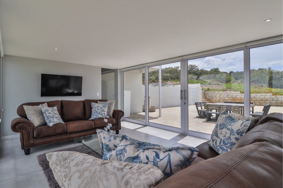 4 Bedroom Property for Sale in Moquini Coastal Estate Western Cape